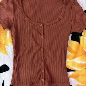 Women's Ribbed Button-Down Top - Brown